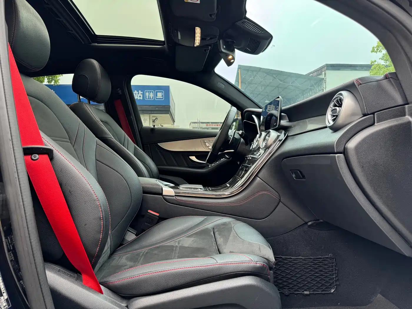Mercedes-Benz GLC Coupe AMG 2020 AMG GLC 43 4MATIC Coupe SUV фото 11