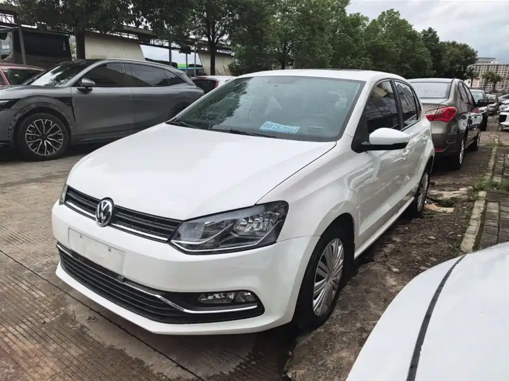 Volkswagen Polo 2016 1.6L Automatic Comfort