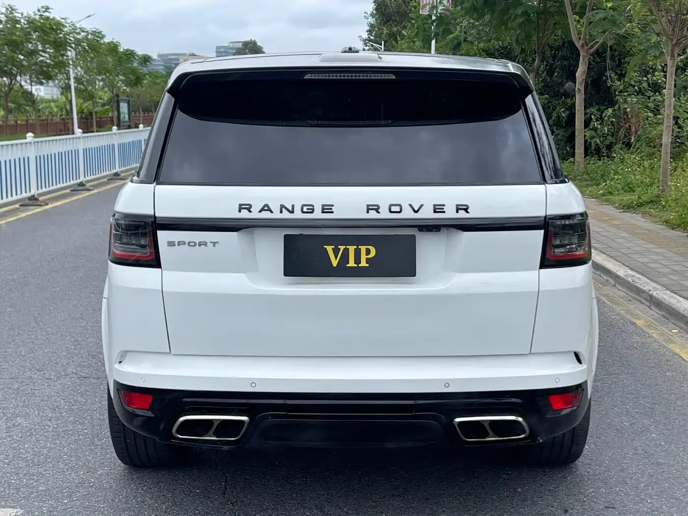Land Rover Range Rover Sport 2015 3.0 SC V6 HSE фото 5