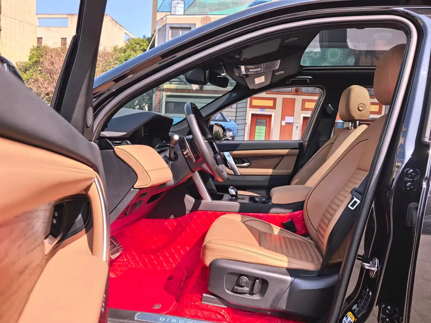 Land Rover Discovery Sport 2024 Performance Technology Edition фото 4