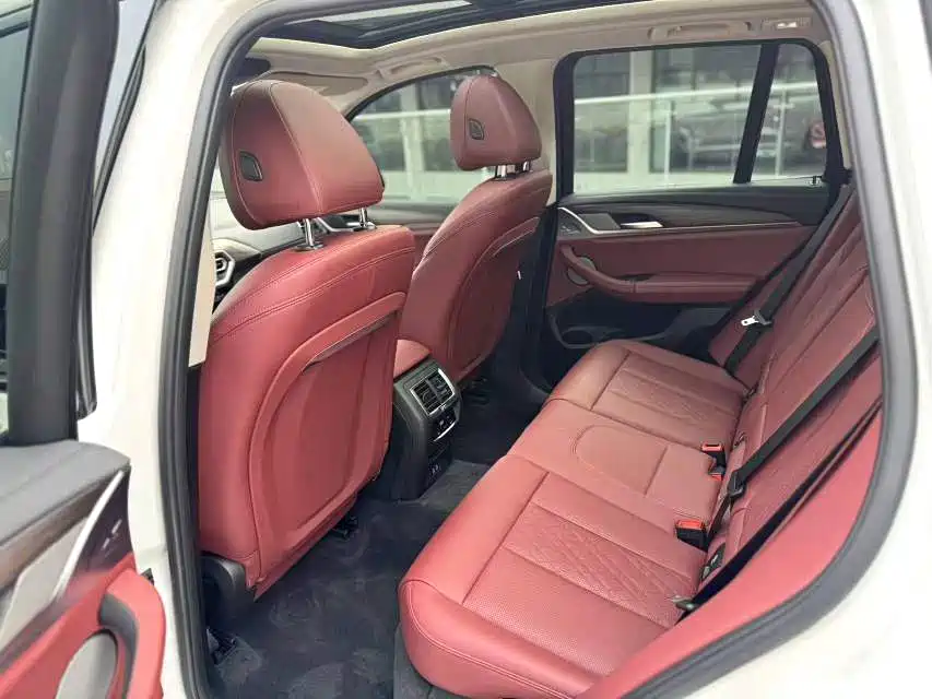 BMW X3 2022 xDrive30i Leading M Night Package фото 5