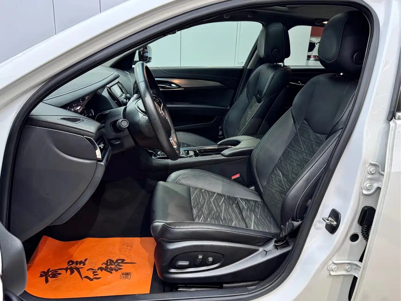 Cadillac ATS-L 2014 25T Comfort фото 8
