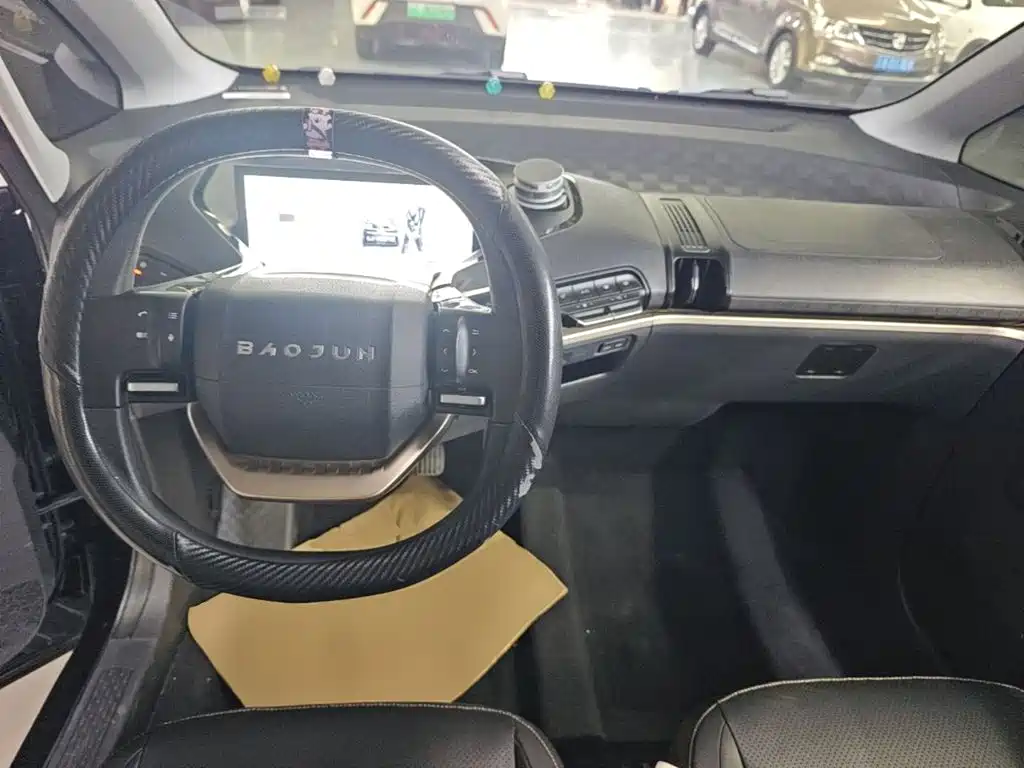Фото 10 - Baojun KiWi EV