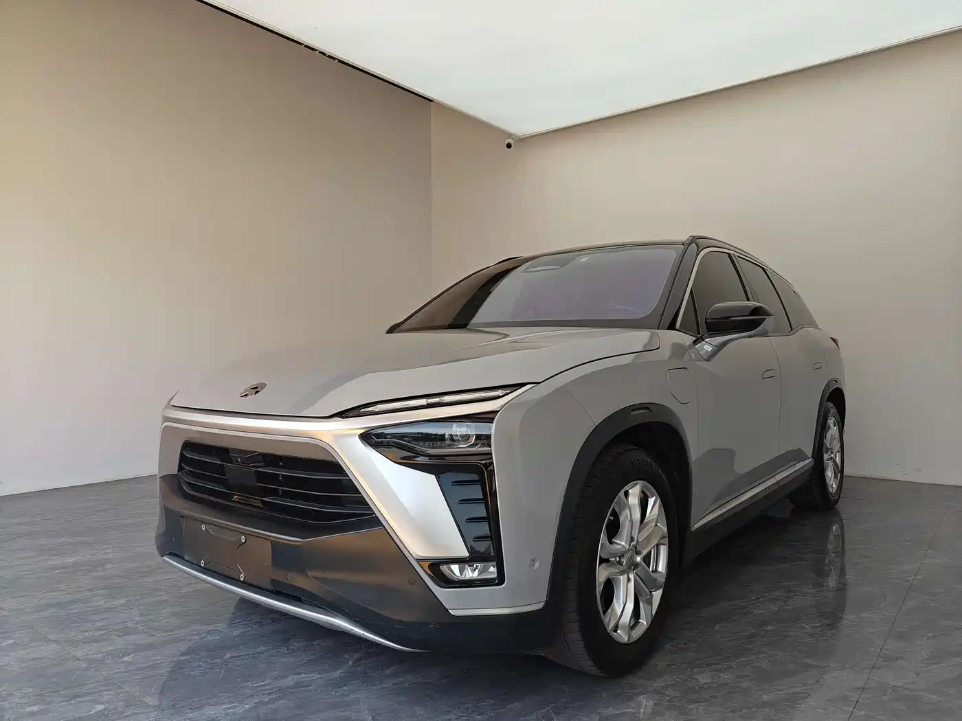 NIO ES8 2020