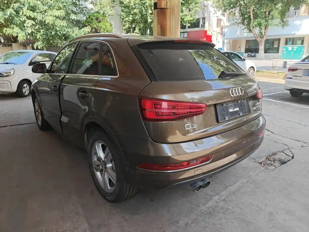 Фото 5 - Audi Q3