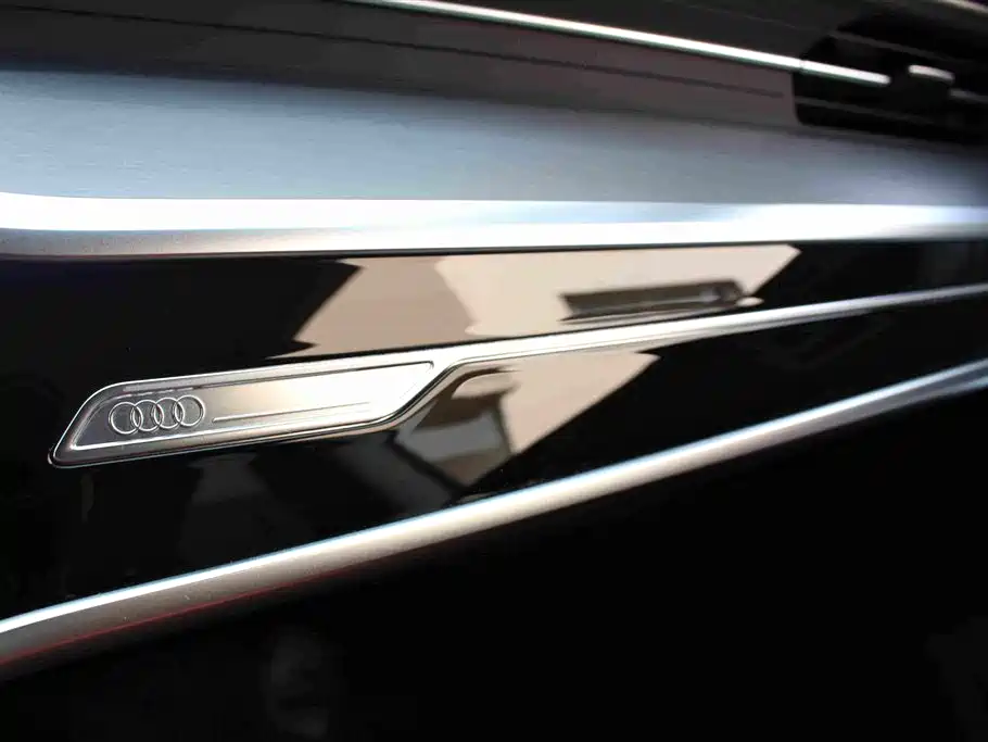 Audi A7L 2026 2024 45 TFSI Luxury
