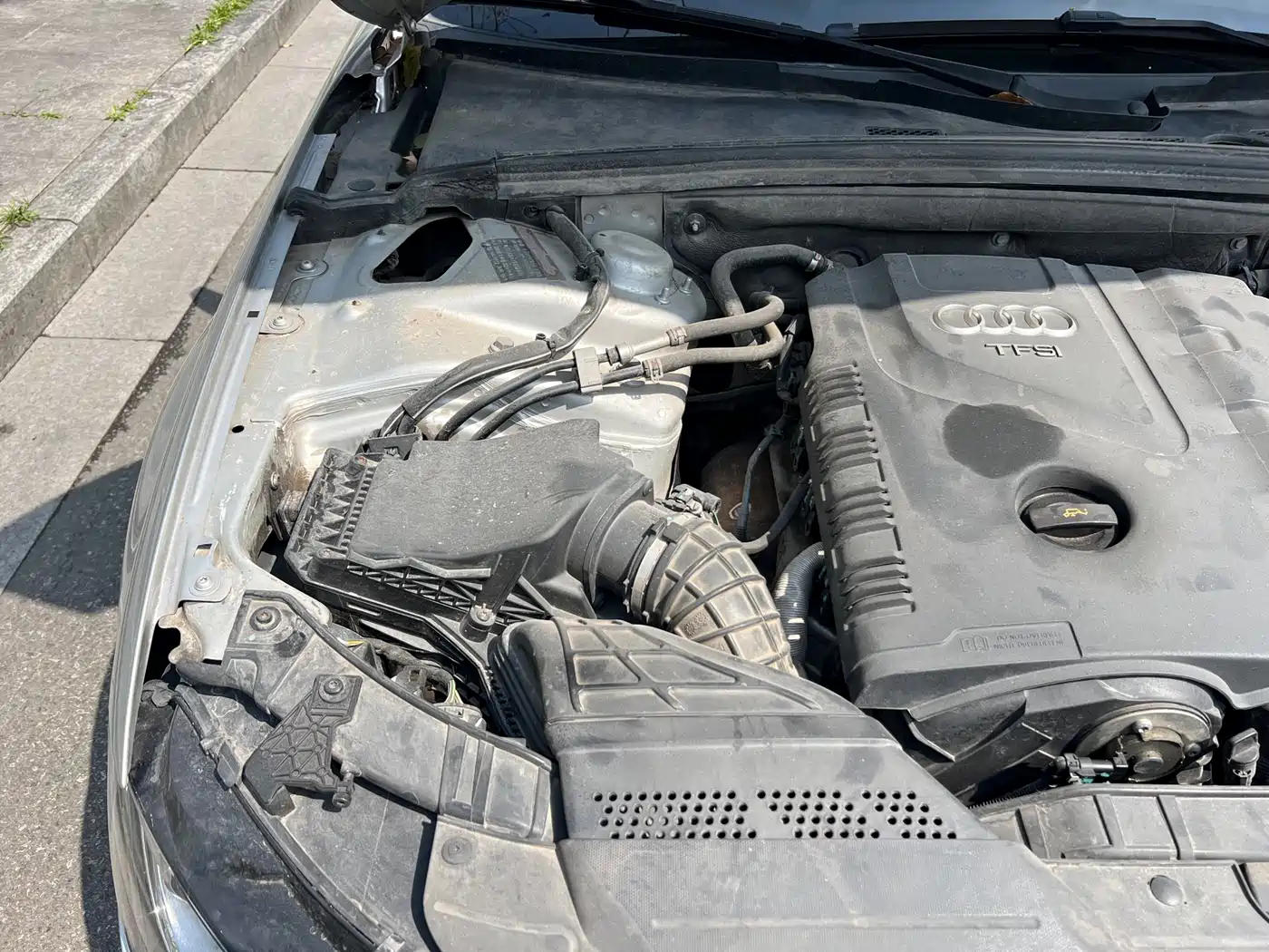 Audi A4L 2013 35 TFSI Automatic Comfort фото 30