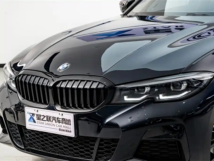 BMW 3 Series 2022 325i M Sport Shadow Edition фото 4