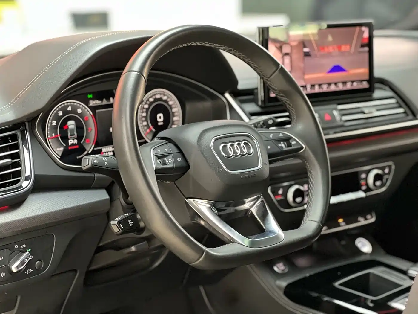 Audi Q5L 2023 40T Luxury Dynamic фото 7
