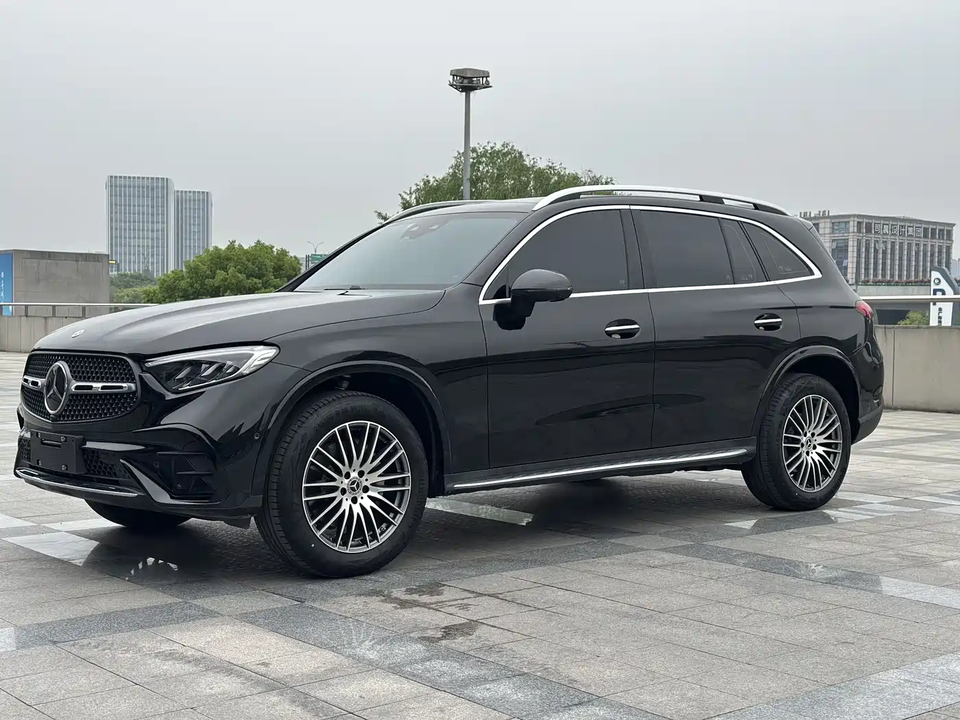 Mercedes-Benz GLC 2025 GLC 300 L 4MATIC Dynamic 5-seater