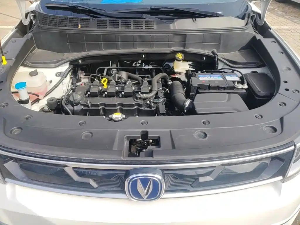 Changan CS35 PLUS 2019 2018 1.6L Automatic Smooth Connect China V