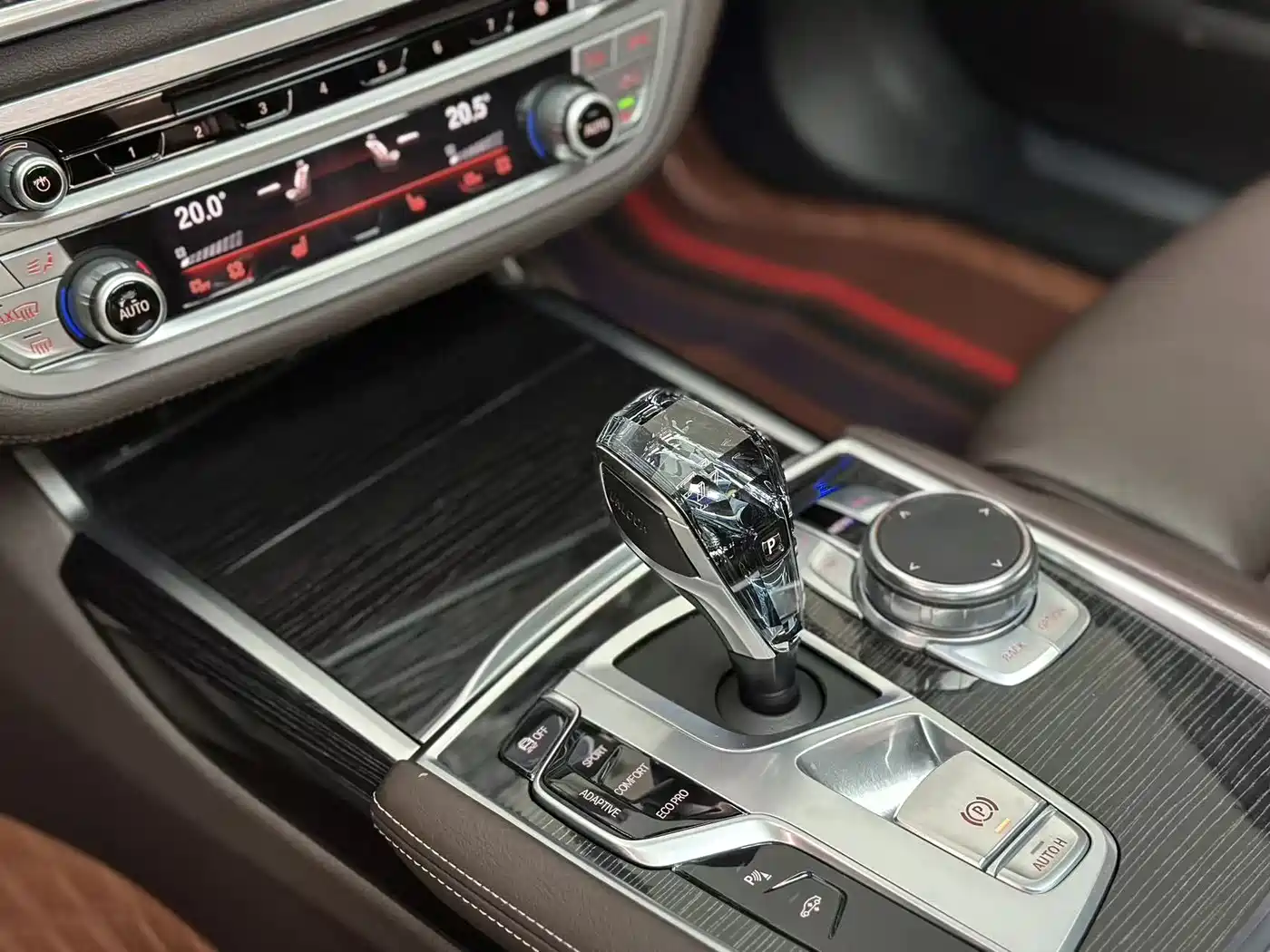 BMW 7 Series 2018 730Li Leading Type M Sport Package фото 17