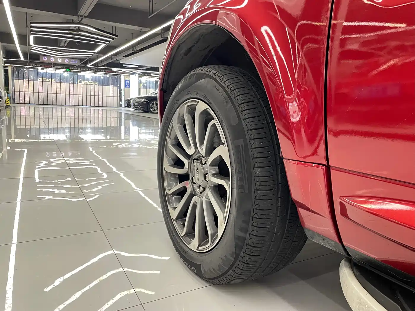 Land Rover Freelander 2 2011 3.2L China Red Limited Edition фото 48