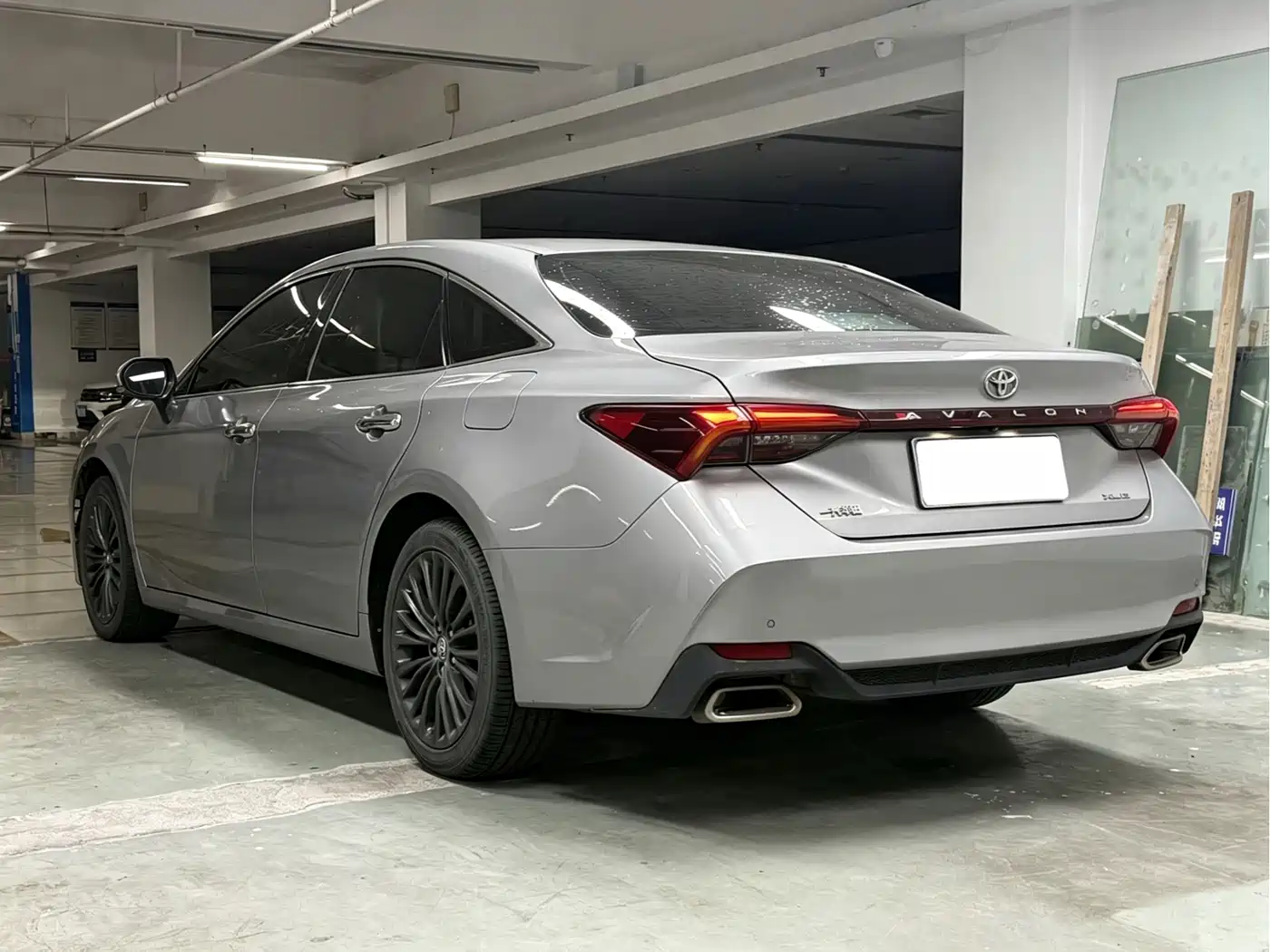 Toyota Avalon 2019 2.0L XLE Premium Edition (China VI) фото 6