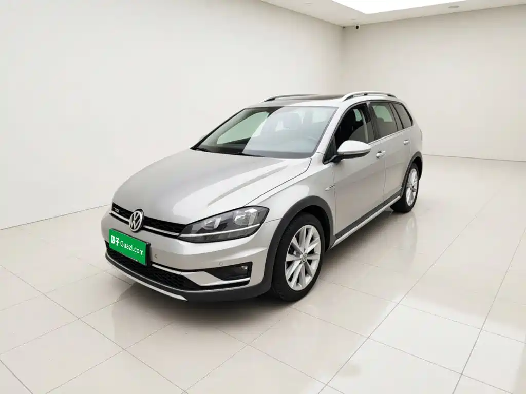 2020 Volkswagen Golf (Import)