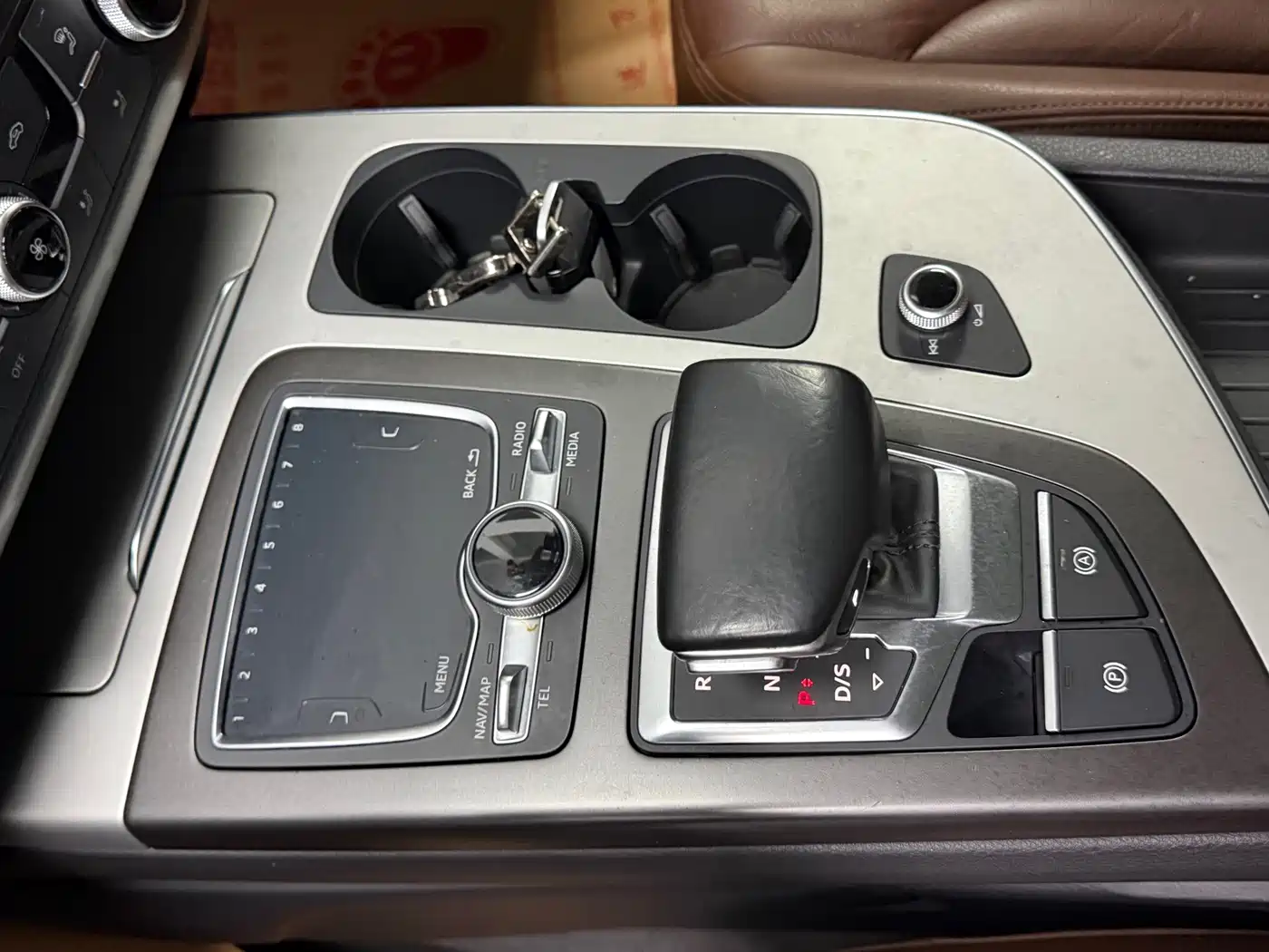 Photo 9 - Audi Q7