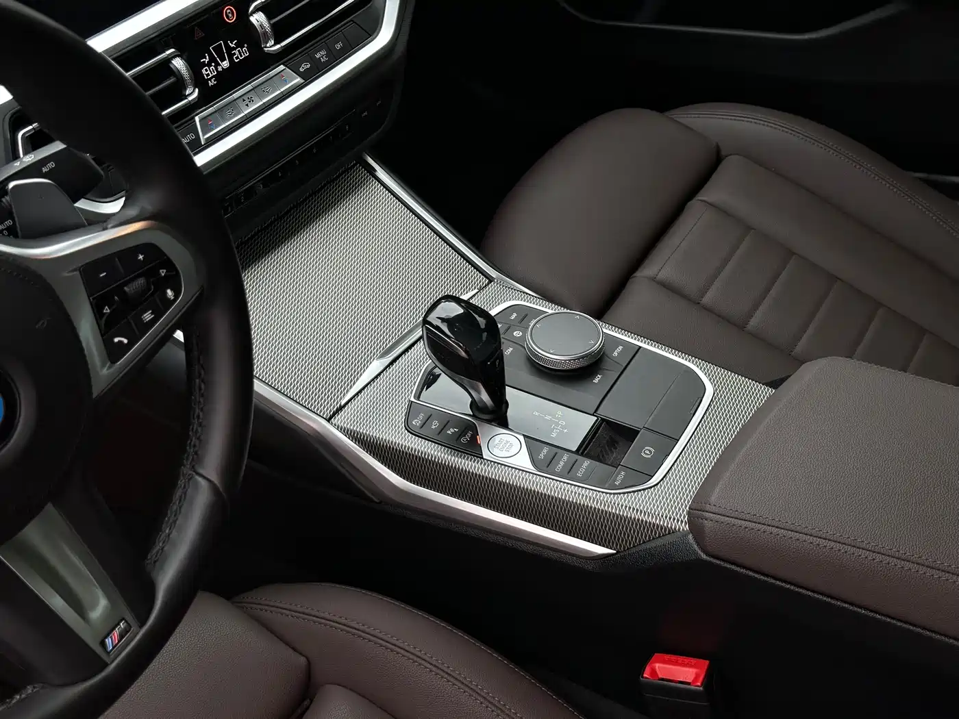 BMW 3 Series 2021 325Li M Sport Night Edition фото 16