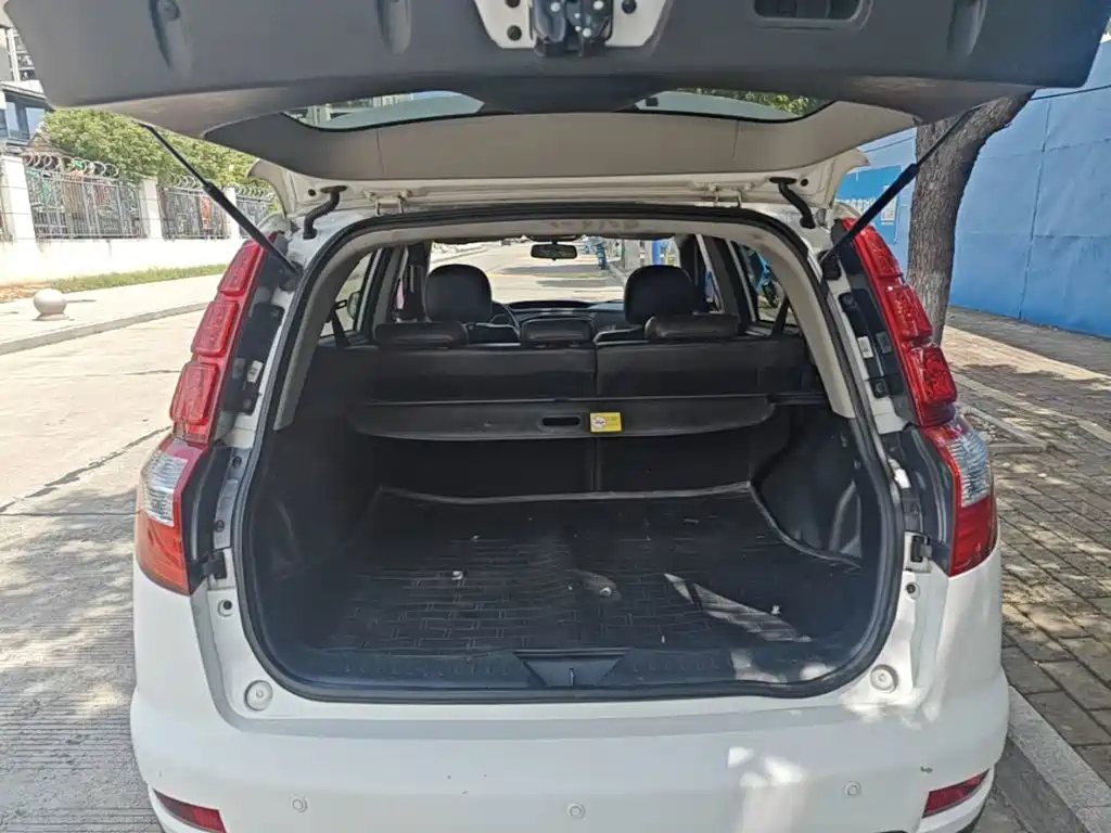 Geely GX7 2015 2015 Sport 2.0L Automatic Exclusive