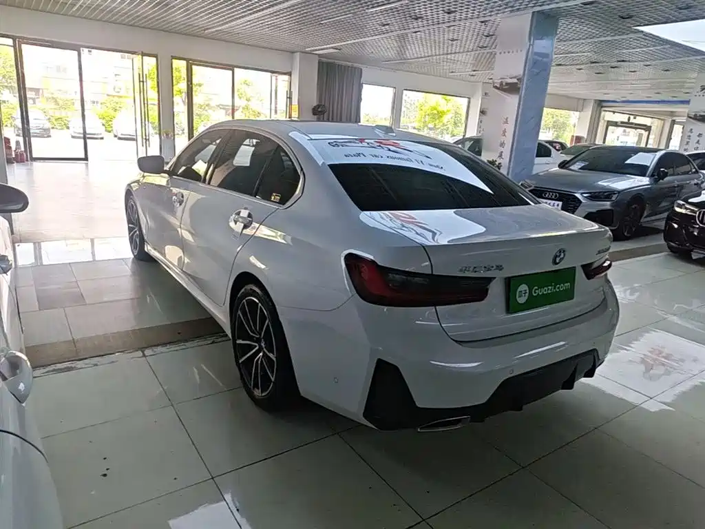 BMW 3 Series 2023 325Li M Sport Package фото 5