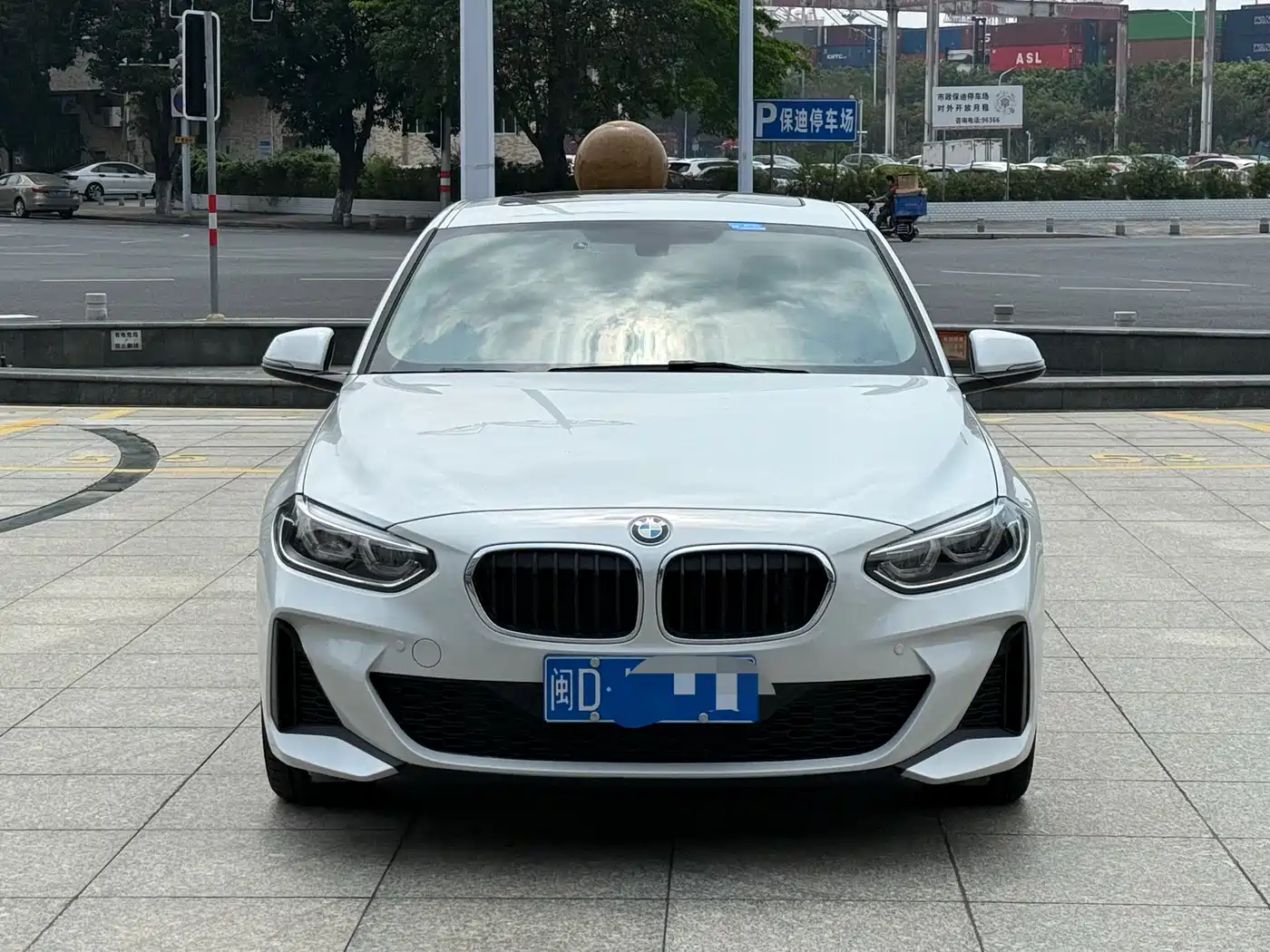 BMW 1 Series 2019 120i Leading M Sport Package фото 2