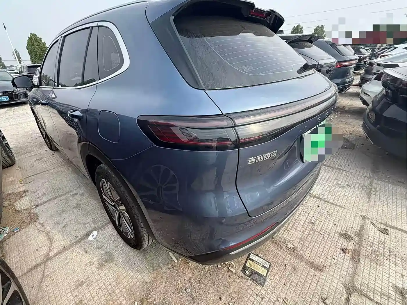 Geely Galaxy Galaxy Starship 7 EM-i 2025 Model 120km Voyage+ Edition фото 10