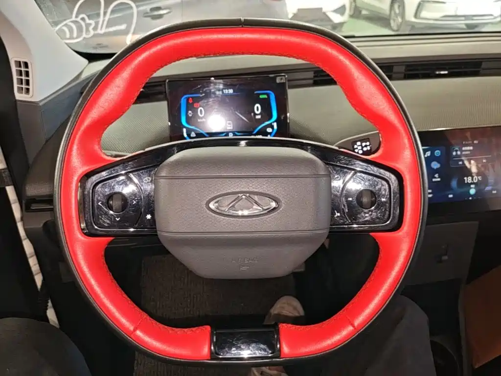 Chery New Energy Chery Wujie Pro 2022 2022 301km Warcraft Edition LFP