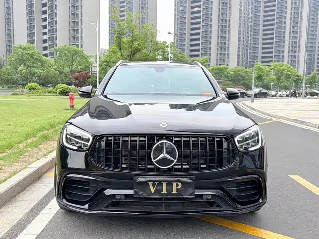 Mercedes-Benz GLC 2021 GLC 260 L 4MATIC Sporty — фото 2
