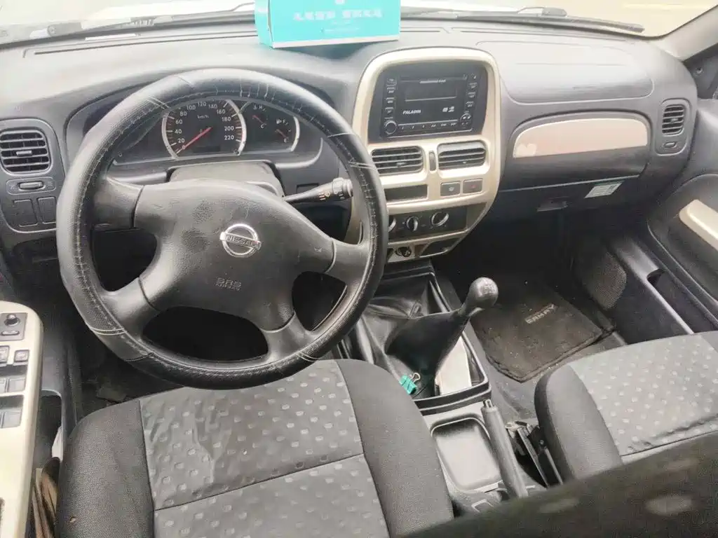 Nissan Paladin 2011 2008 2.4L 2WD Standard