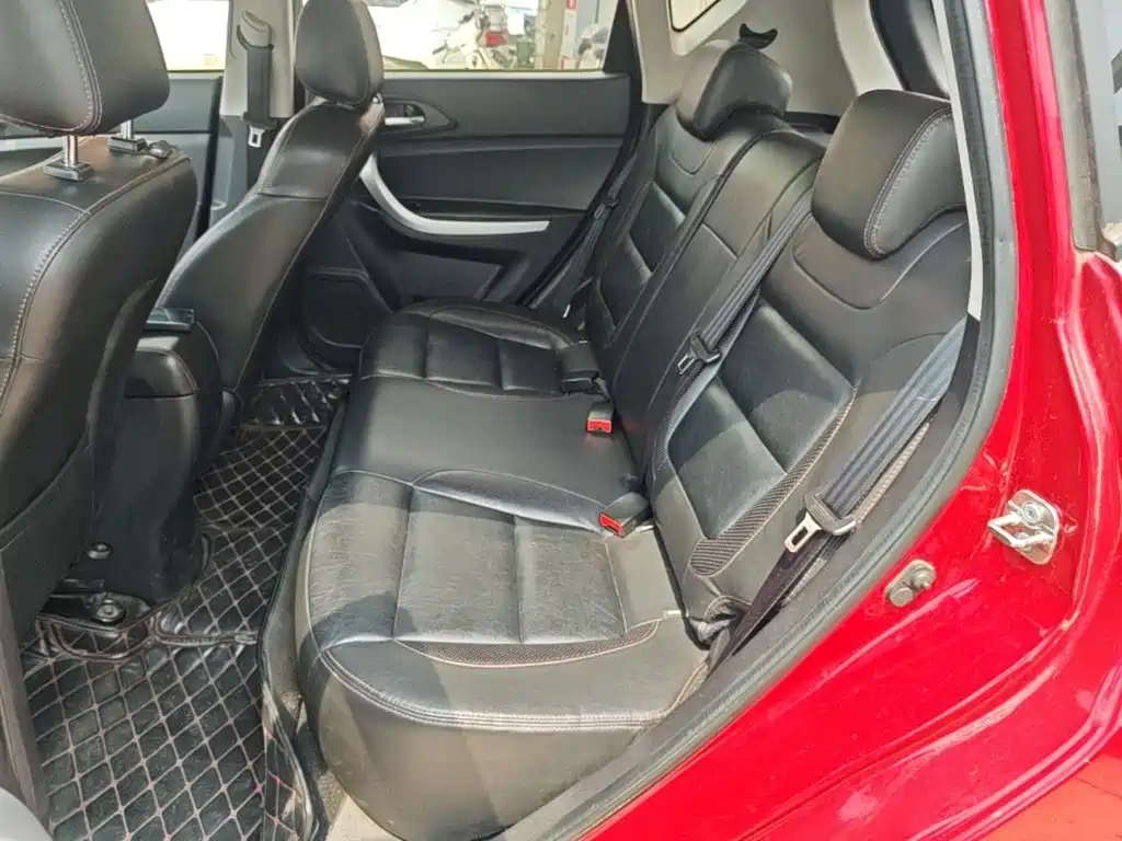 Changan CS35 2015 2015 1.6L Manual Luxury (China IV)