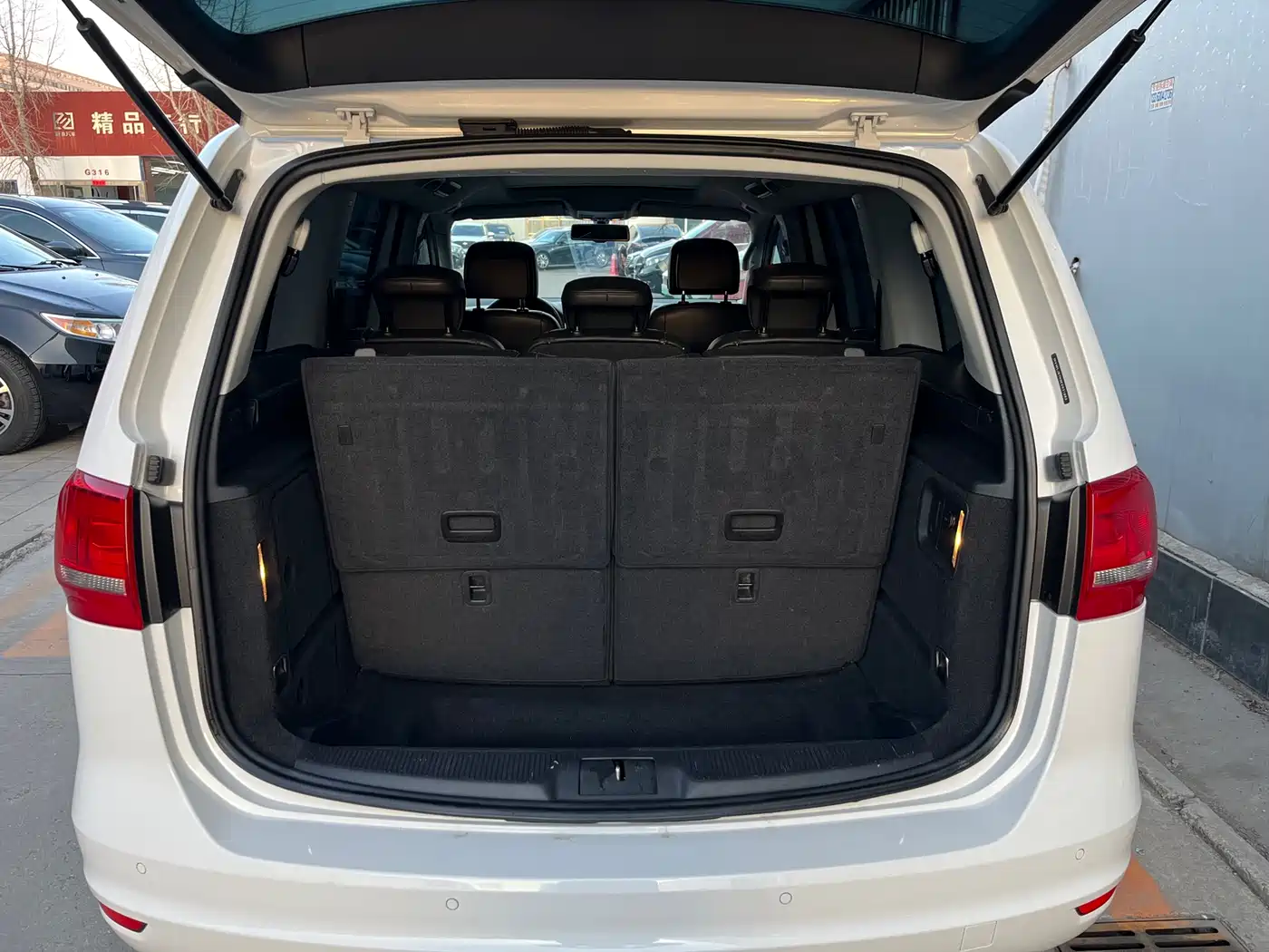 Volkswagen Sharan 2013 1.8TSI Comfort Euro IV фото 11