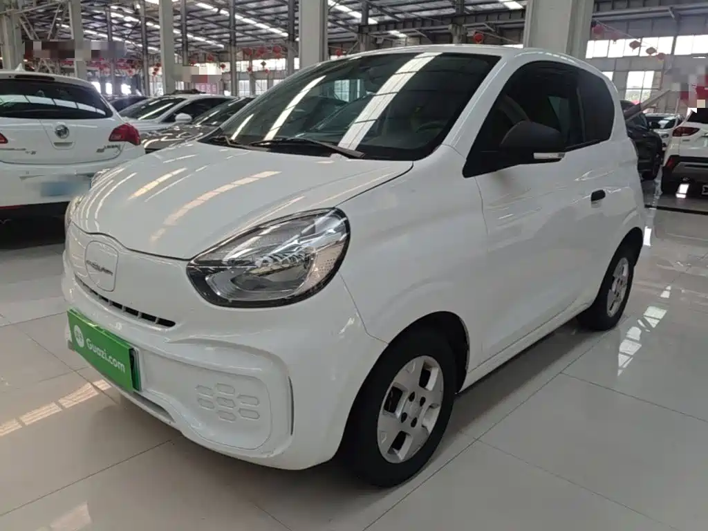 Фото 1 - Roewe Clever