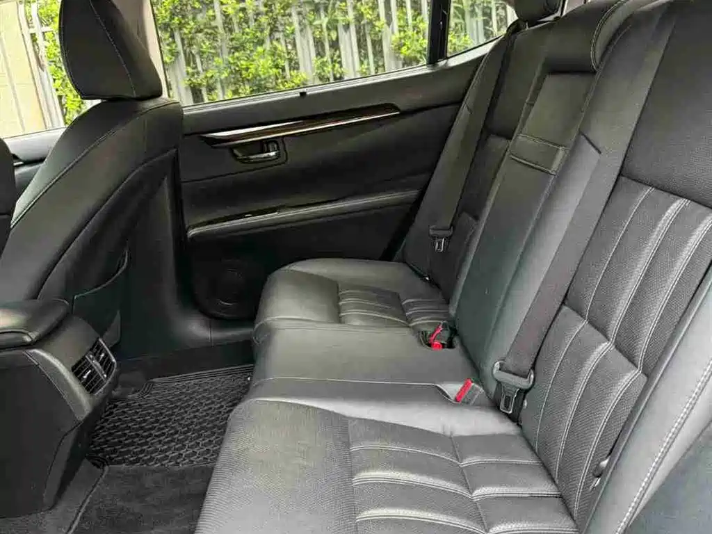 Lexus ES 2015 250 Elegance Edition фото 10