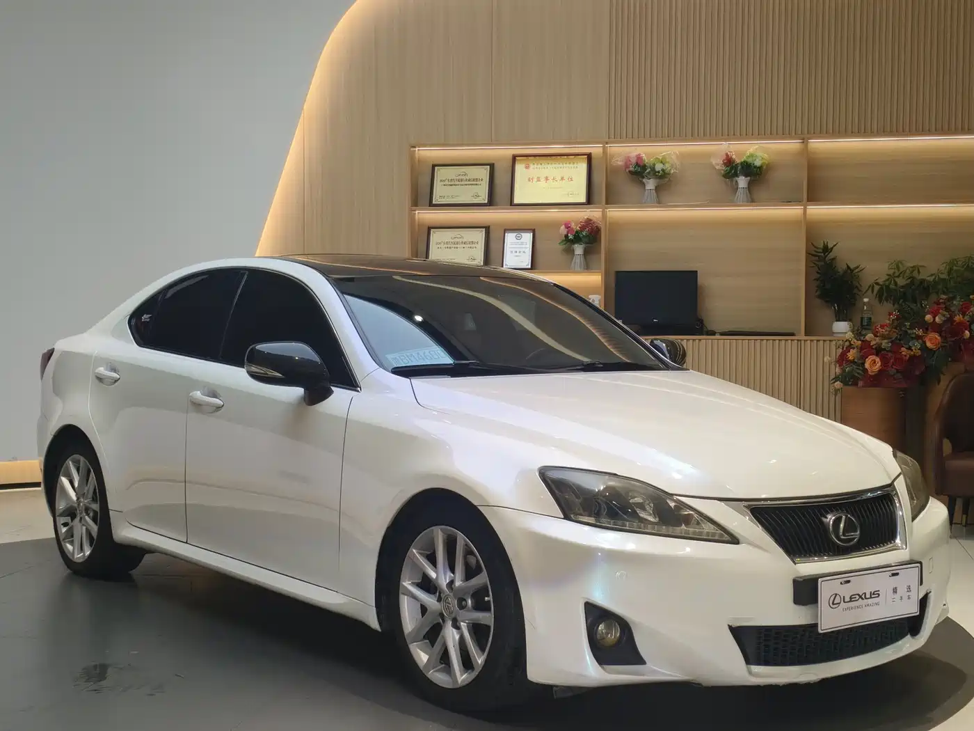 Lexus IS 2011 250 Sport фото 3