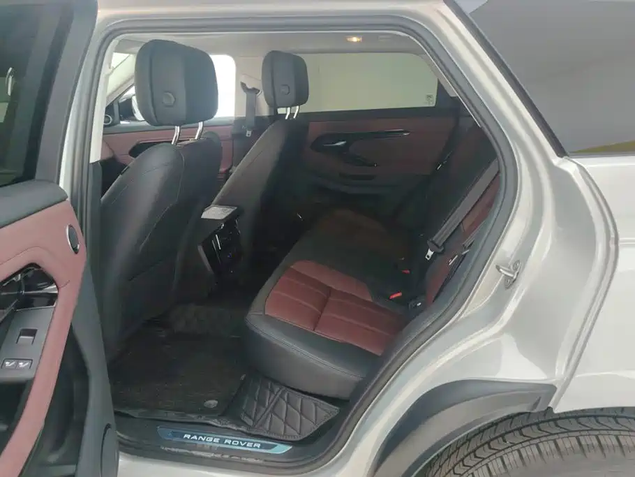 Land Rover Range Rover Evoque 2025 2024 Range Rover Evoque L 249PS Light Master Edition