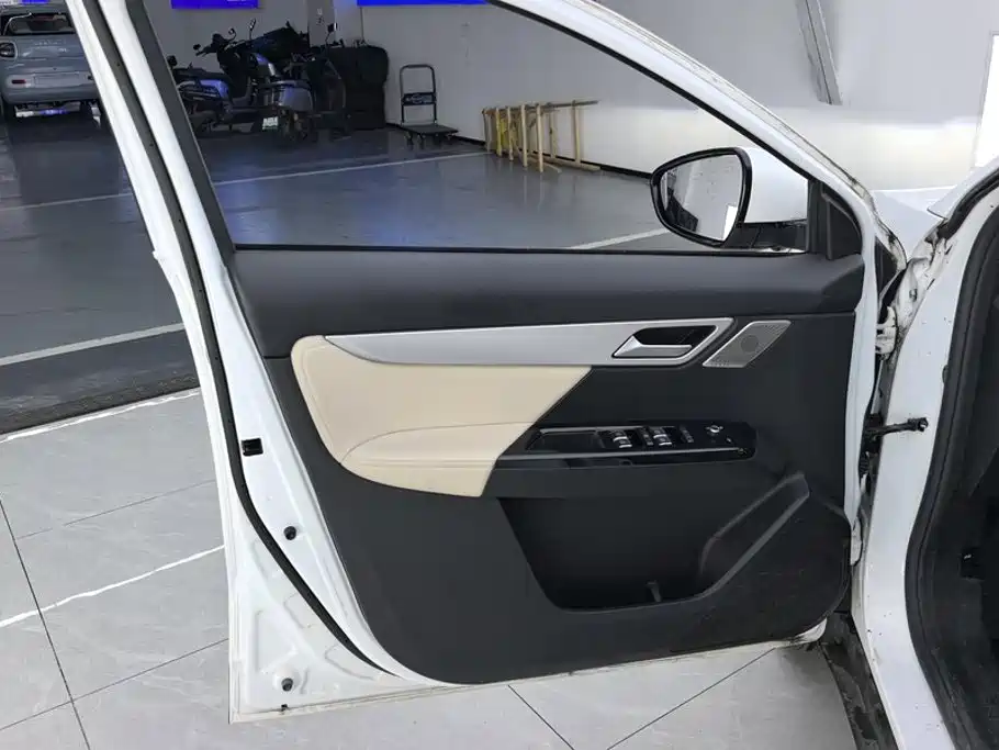 XPeng G3 2019 2020 Model 400 Premium Edition