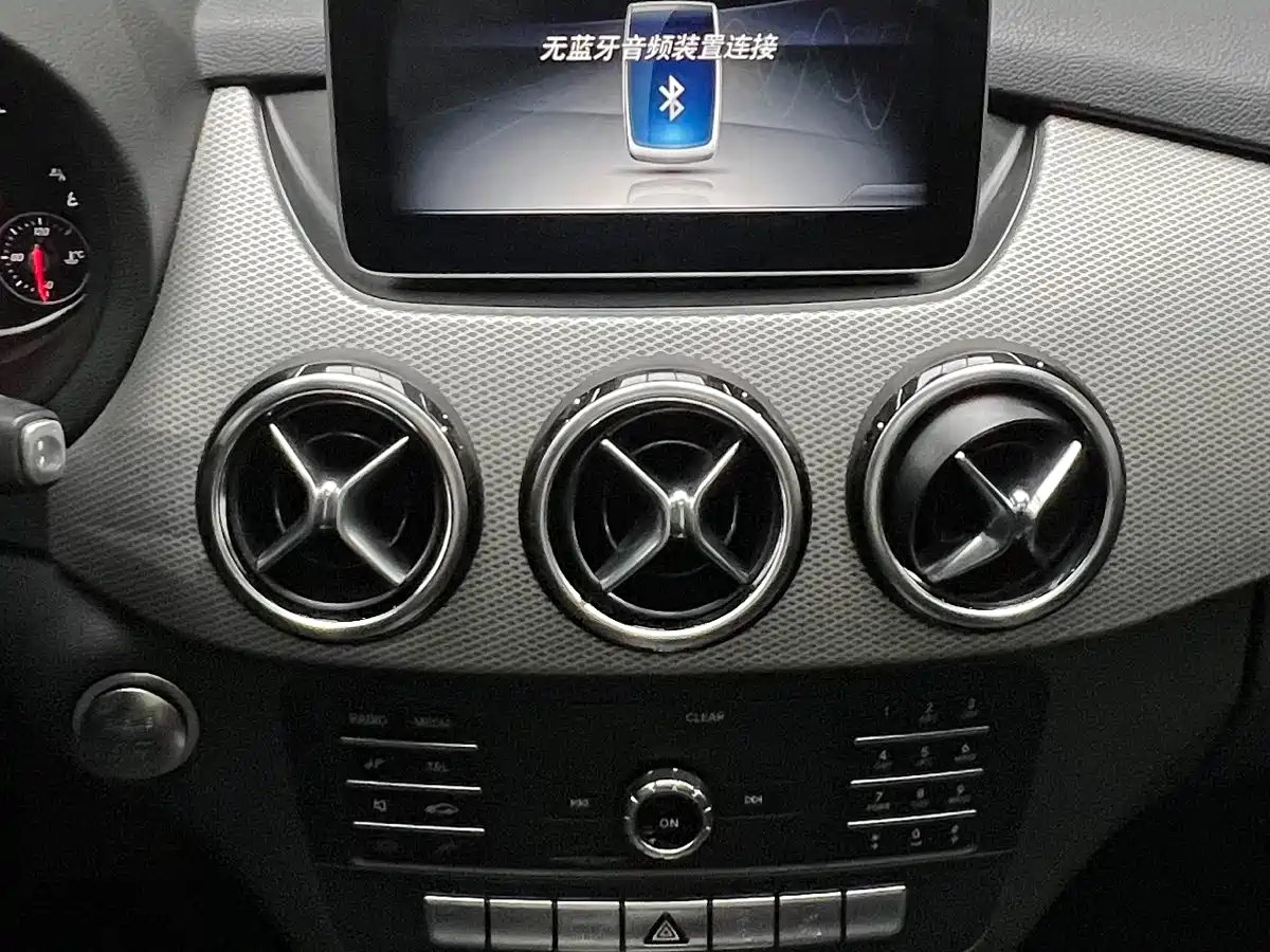 MERCEDES-BENZ CLASS B
