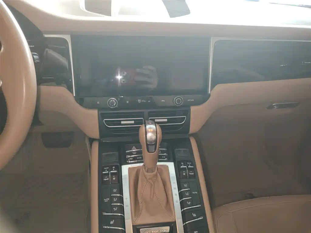 Porsche Macan 2014 Macan 2.0T фото 6