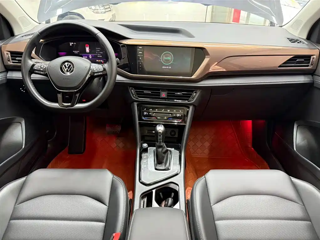 Volkswagen Tharu 2022 280TSI FWD Luxury Edition фото 20