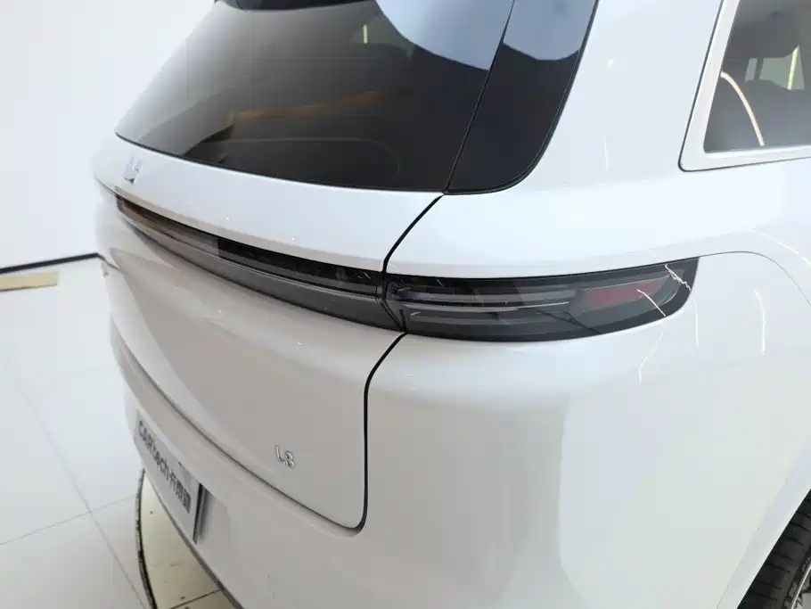 2026 Li Auto Li L8