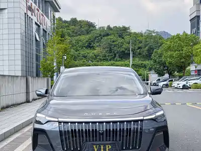 Roewe i6