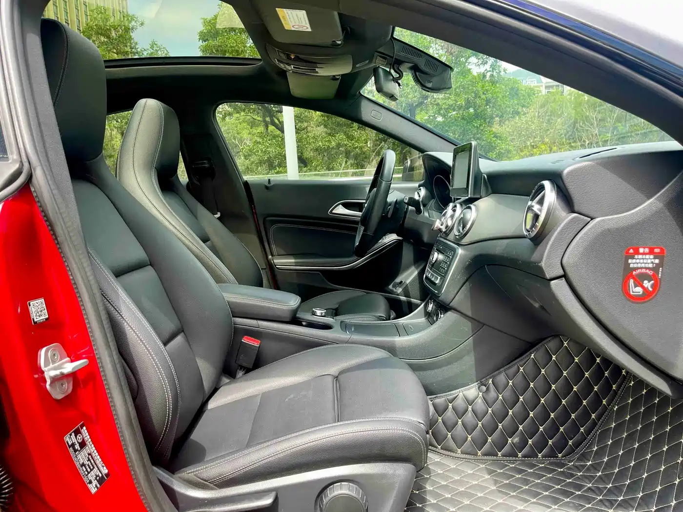 Mercedes-Benz CLA (Import) 2016 CLA 200 Sport фото 8