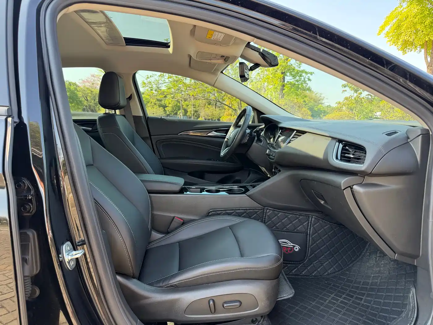 Buick Regal 2024 25T Ultra Comfort Edition фото 14