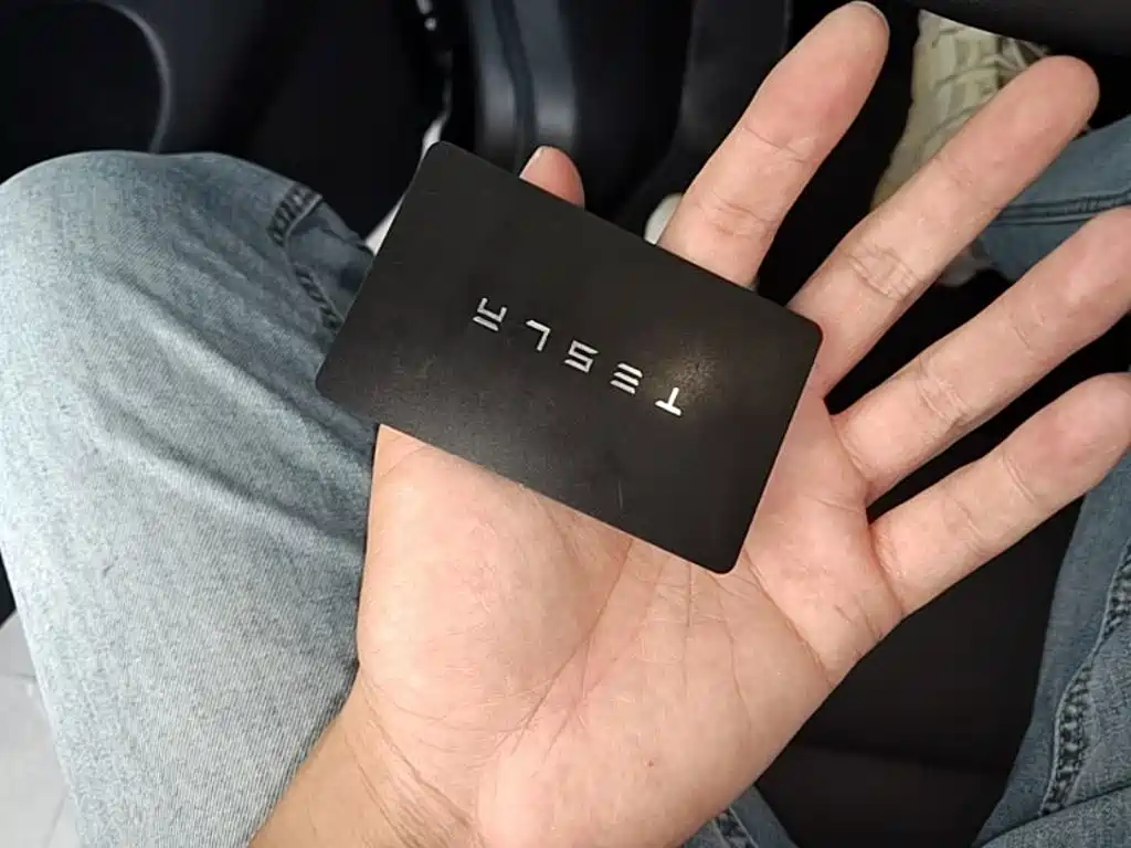 Фото 9 - Tesla Model Y