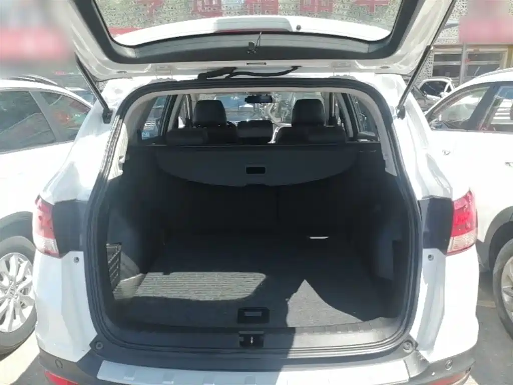 Dongfeng Aeolus Dongfeng Fengshen AX7 2016 2016 2.0L Automatic Smart Comfort