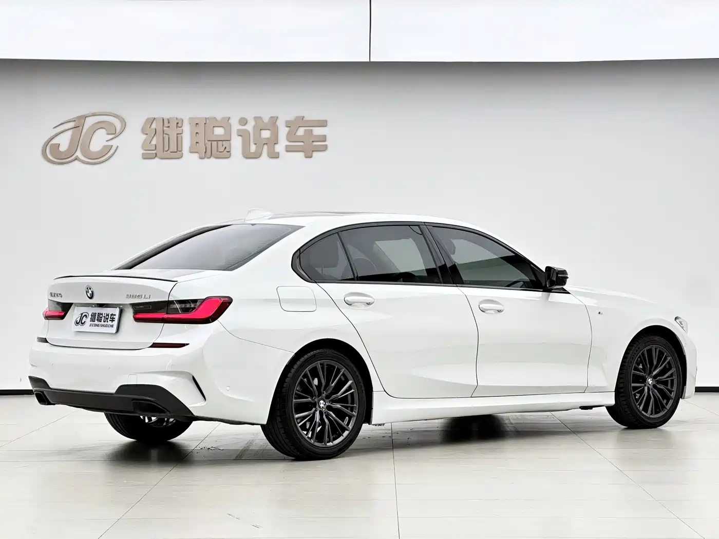 BMW 3 Series 2020 325Li M Sport Black Night Package фото 12