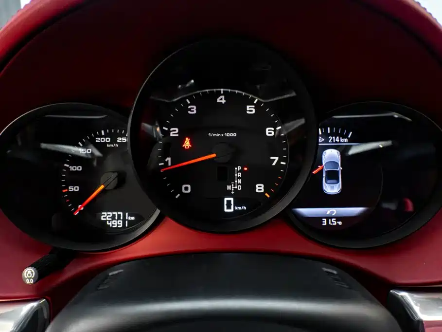 Porsche 718 2023 2022 Boxster 2.0T