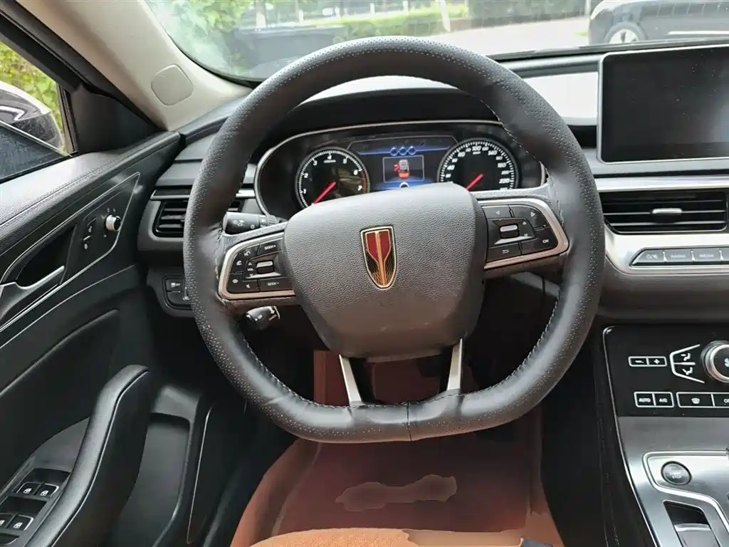 Hongqi H5 2020 1.5T DCT Qi Rhythm Edition фото 7