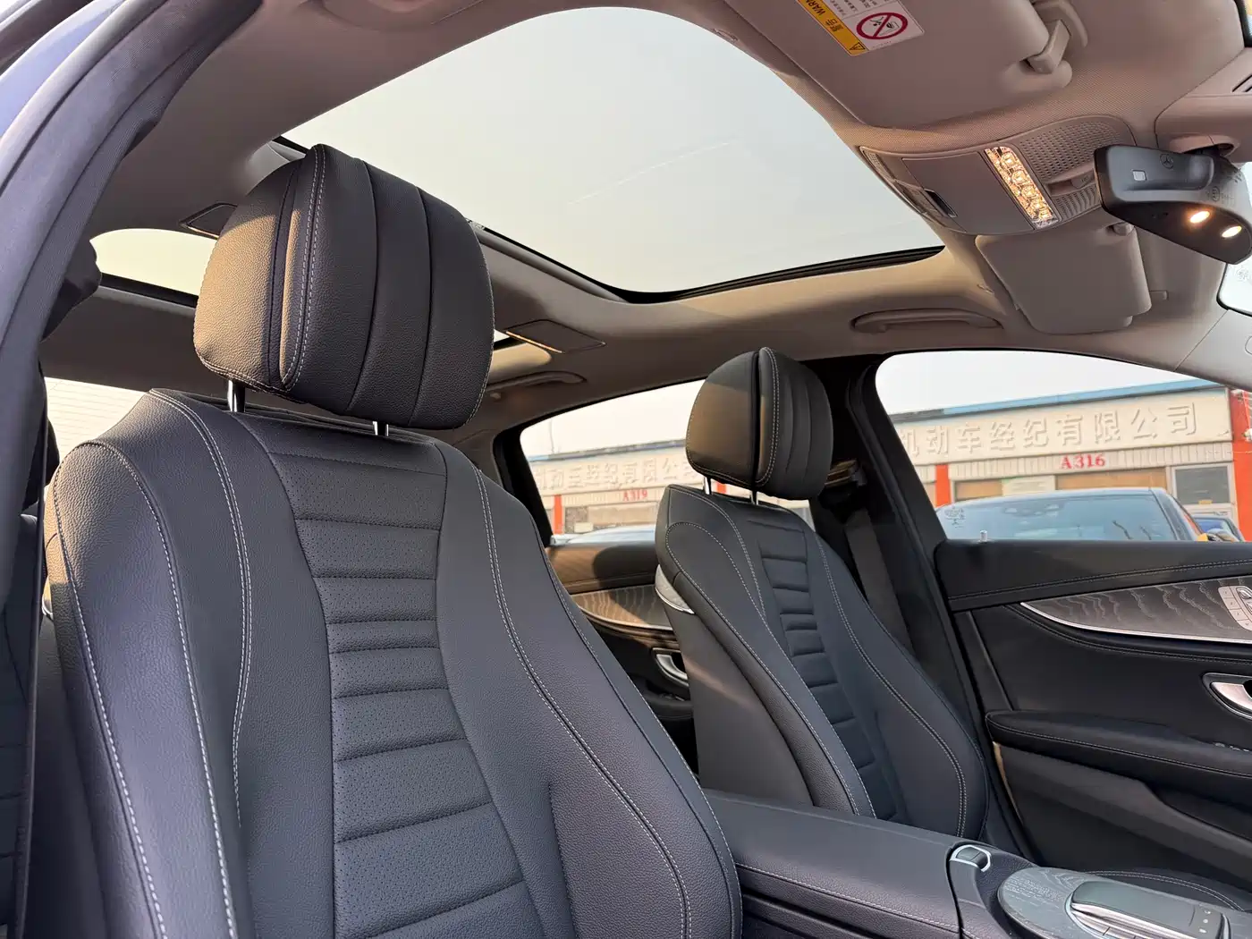 MERCEDES-BENZ E CLASS