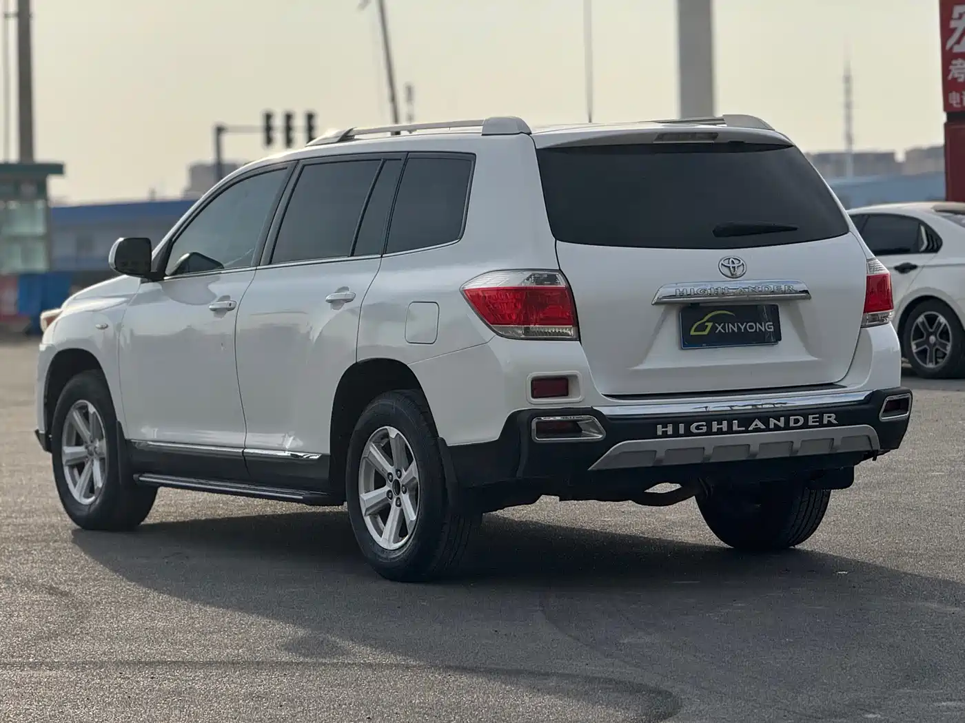 Toyota Highlander 2012 3.5L 4WD 7-Seater Elite Edition фото 5