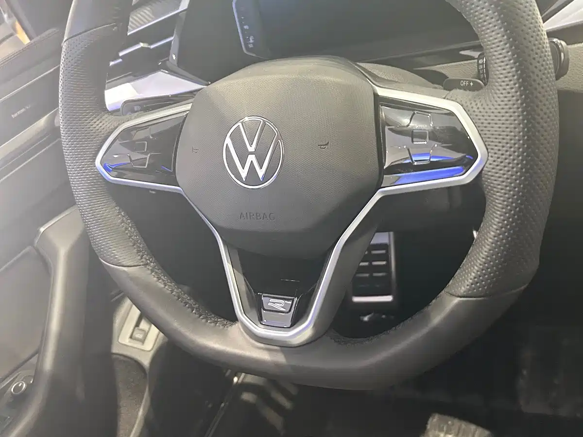 VOLKSWAGEN FAW-CC